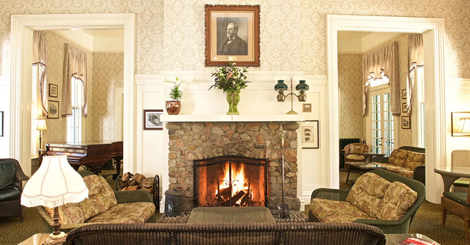 Wawona Hotel